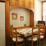 Lesboisjolis Apartment *