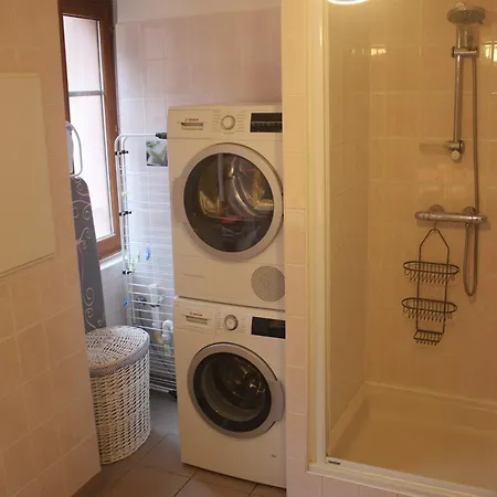 Apartman Lesboisjolis *